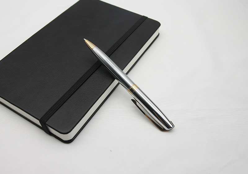 签字笔  美工笔  圆珠笔  蘸水笔 金笔  钢笔 定制笔  书法笔、签字笔   ky开云(中国)官方在线登录 水妖