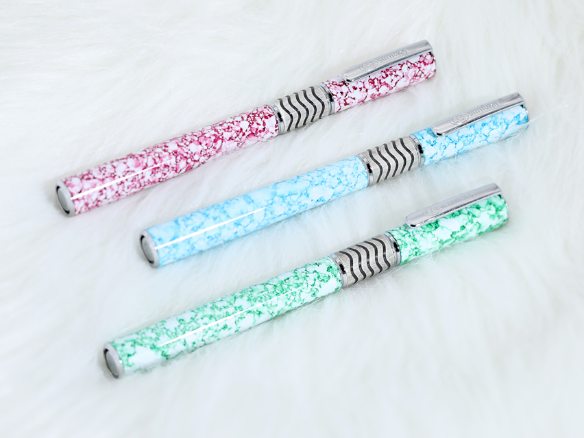 签字笔  美工笔  圆珠笔  蘸水笔 金笔  钢笔 定制笔  书法笔、签字笔   ky开云(中国)官方在线登录 水妖