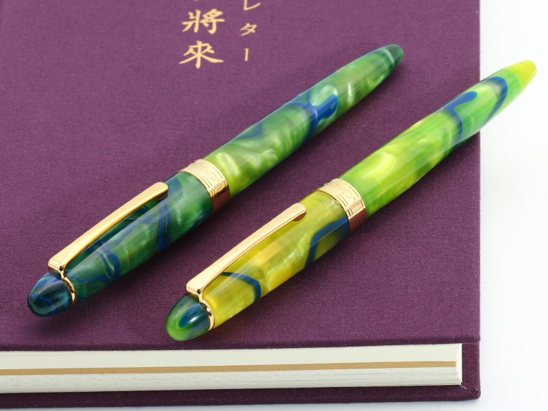 签字笔  美工笔  圆珠笔  蘸水笔 金笔  钢笔 定制笔  书法笔、签字笔   ky开云(中国)官方在线登录 水妖